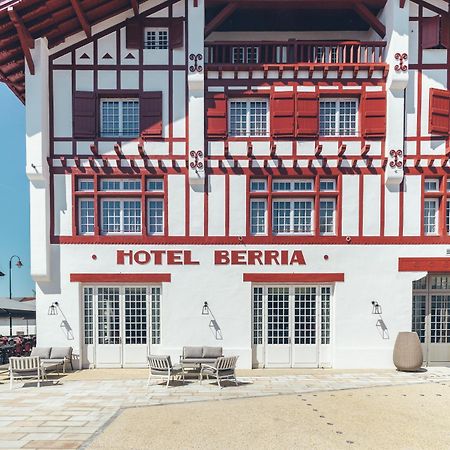 Hotel Berria Hasparren Exterior foto